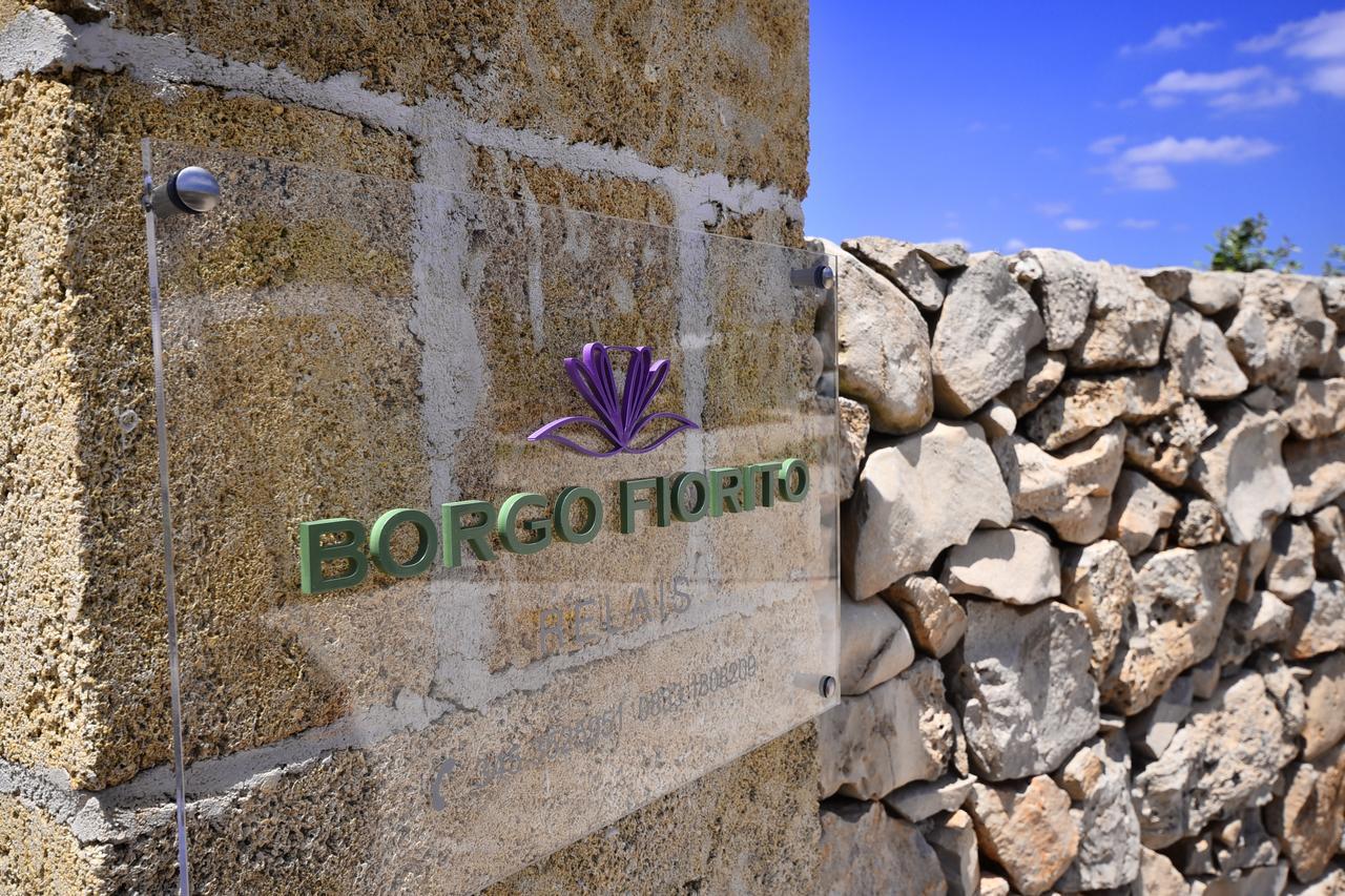 帕拉比塔Borgo Fiorito Relais住宿加早餐旅馆 外观 照片
